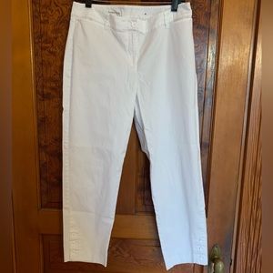 Talbots white “Perfect Crop” pants, size 8. Good used condition.